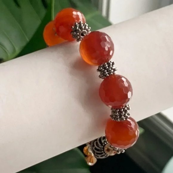 Handmade Carnelian Gemstone & Swarovski Crystal Bracelet - Picture 2 of 11